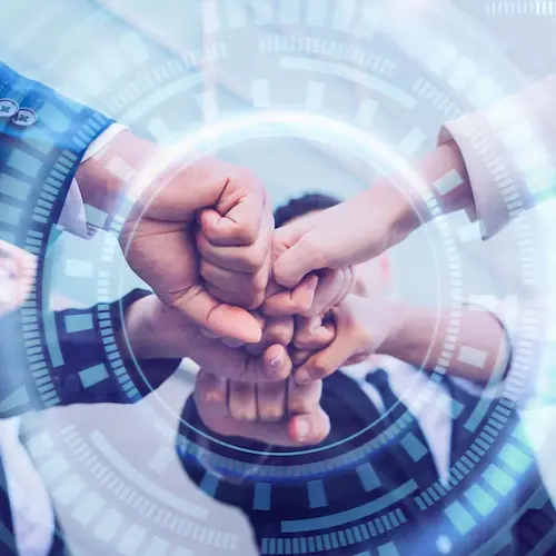 สินธนทัตมีทีมงานมืออาชีพ