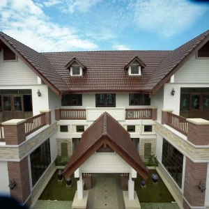 Alternative view of กระเบื้องหลังคาเซรามิค เอสซีจี รุ่นเอ็กซ์เซลล่า คลาสสิค สีทิมเบอร์ บราวน์